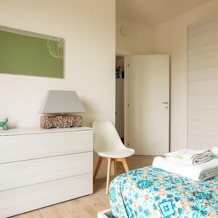 Centro - Moderno Con Parcheggio Privato Daire *